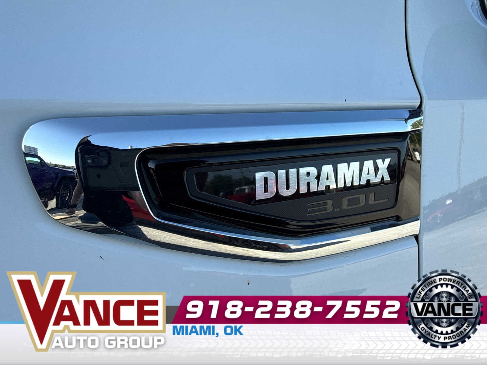 2024 GMC Yukon 4WD SLT