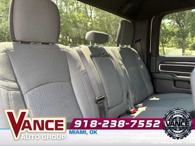 2024 RAM 3500 Big Horn Crew Cab 4x4 8' Box