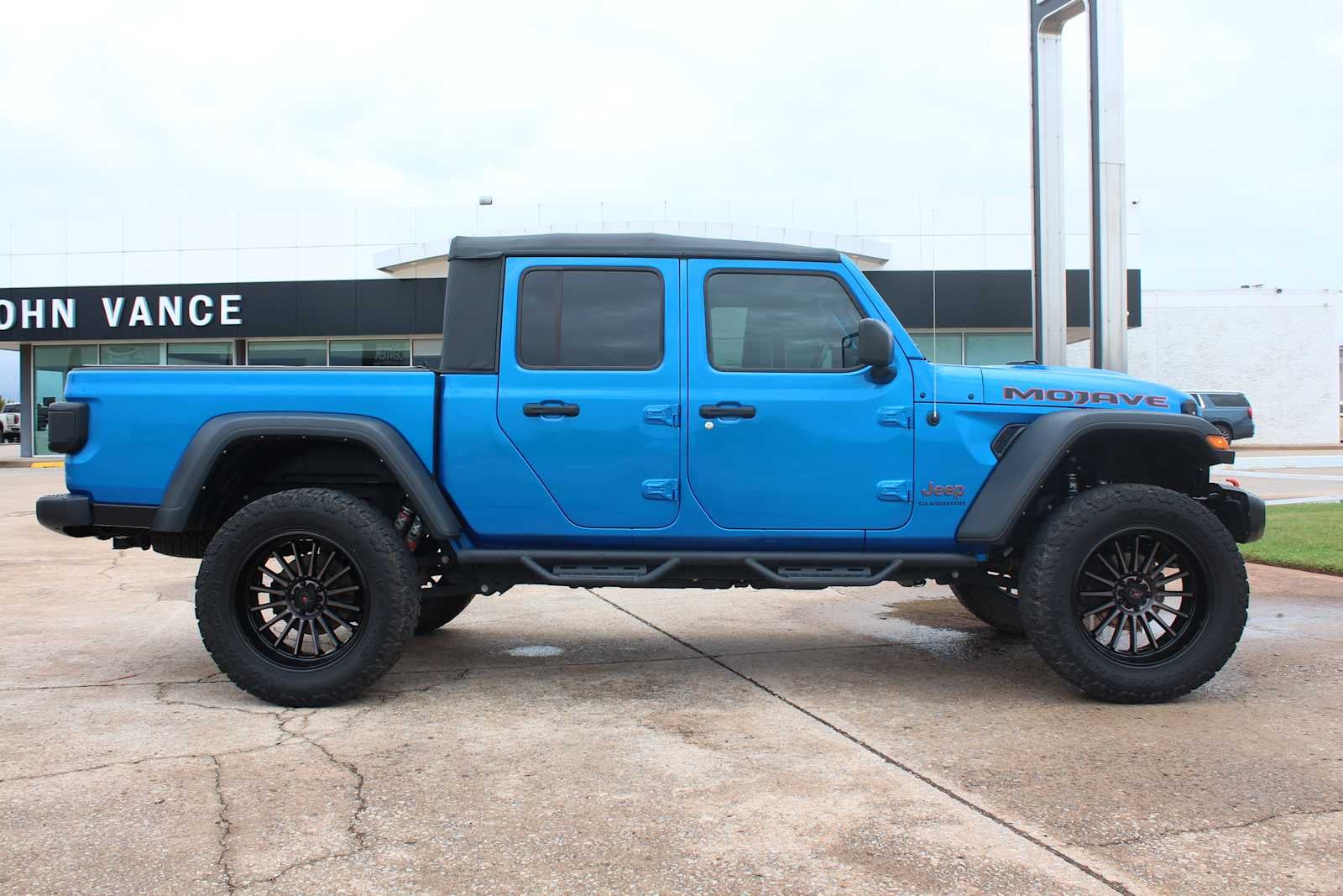 2022 Jeep Gladiador Mojave