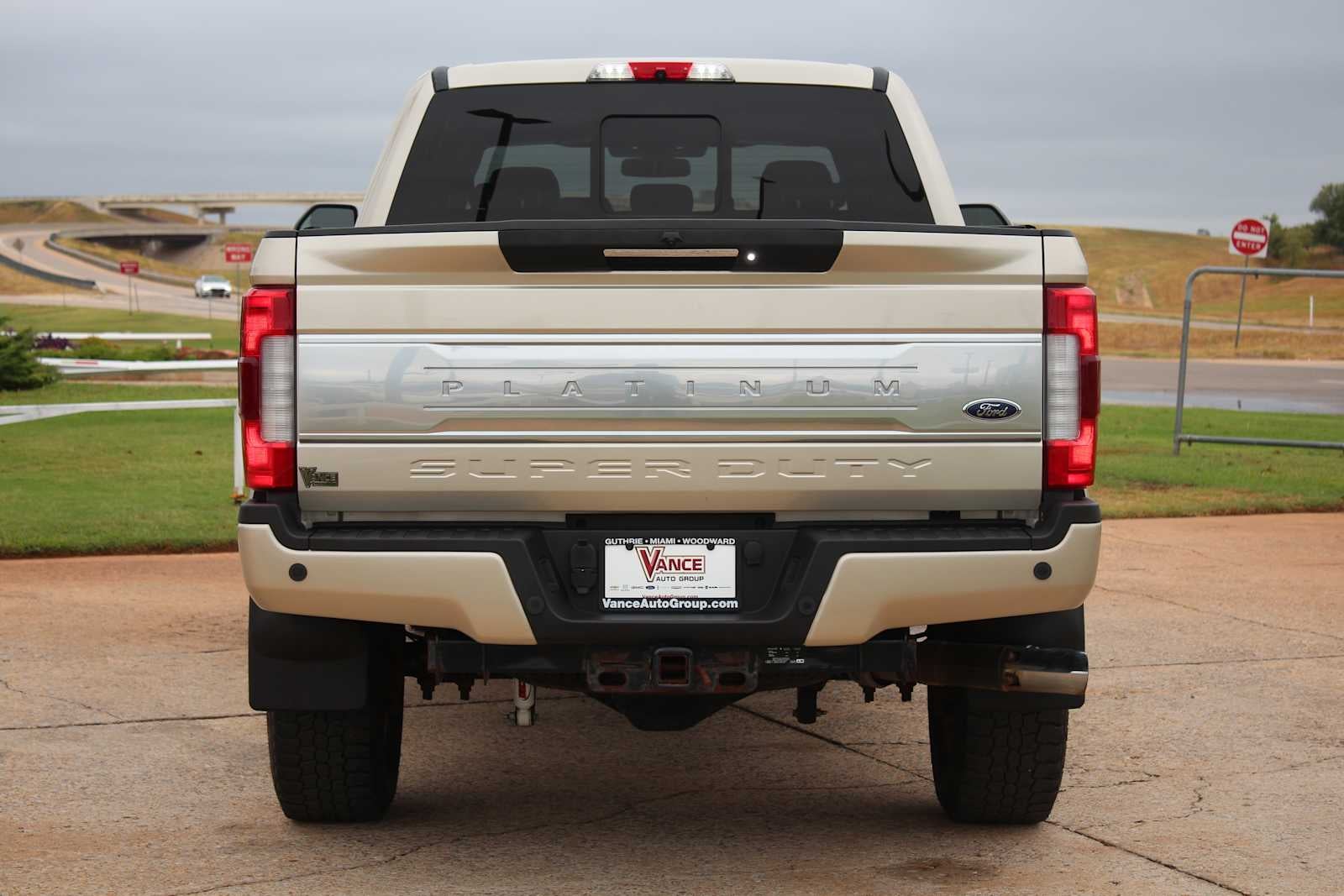 2017 Ford F-350 Platinum