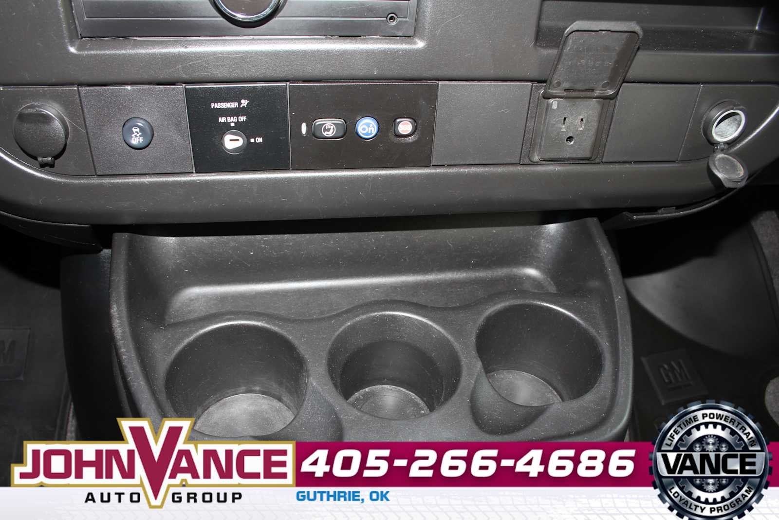 2017 Chevrolet Express 2500 LT