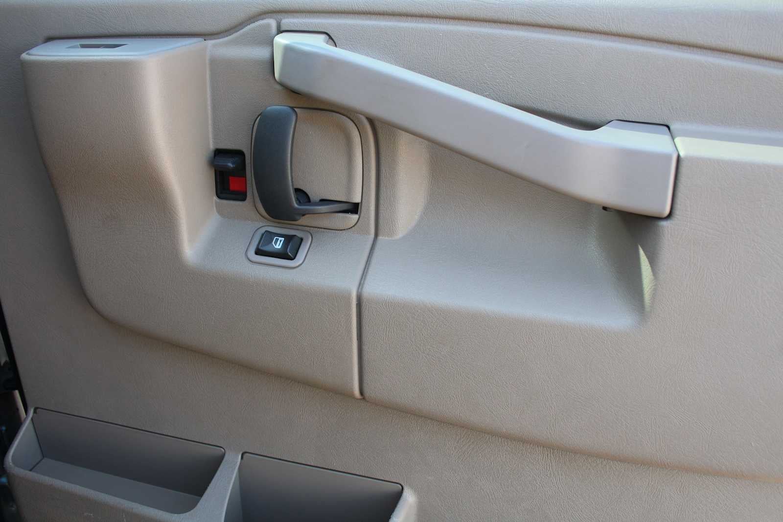 2019 Chevrolet Express 2500 RWD 2500 135"