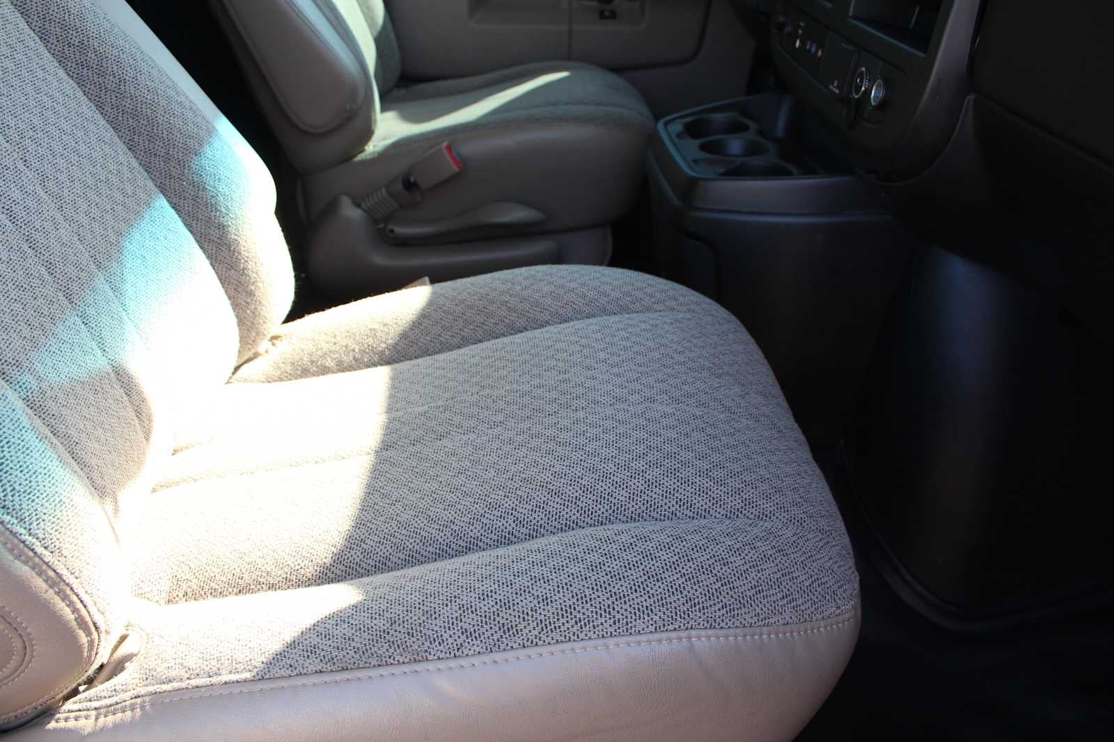 2019 Chevrolet Express 2500 RWD 2500 135"