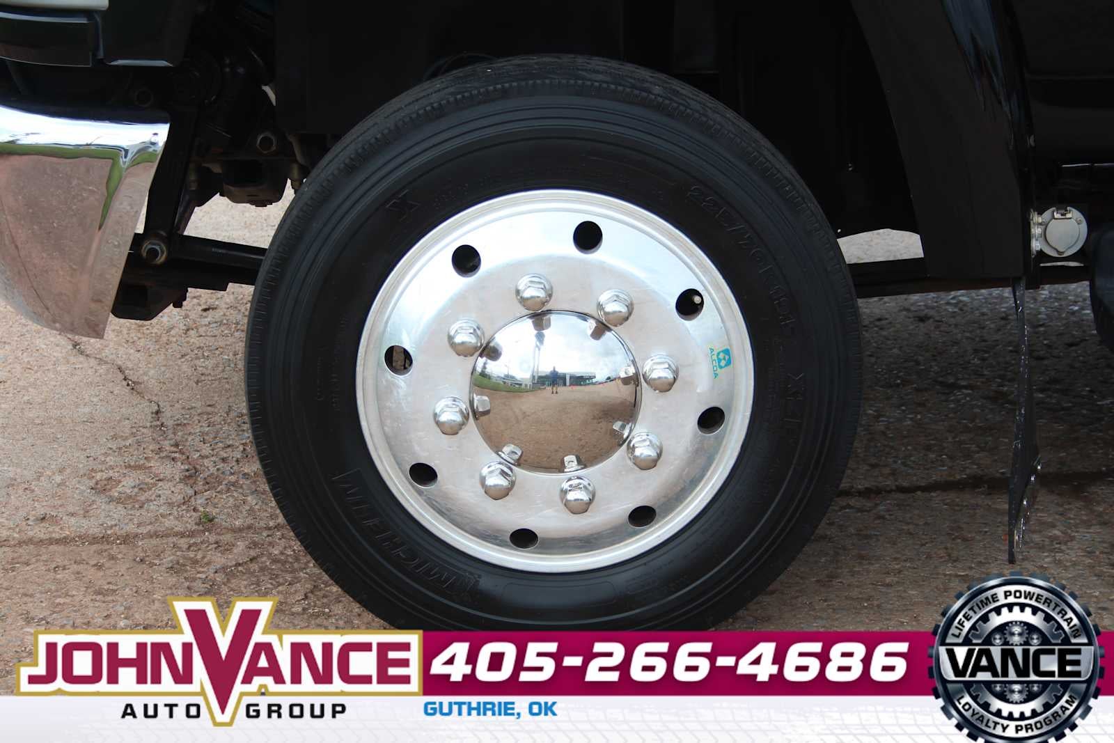 2005 GMC C4500 Crew Cab 2WD