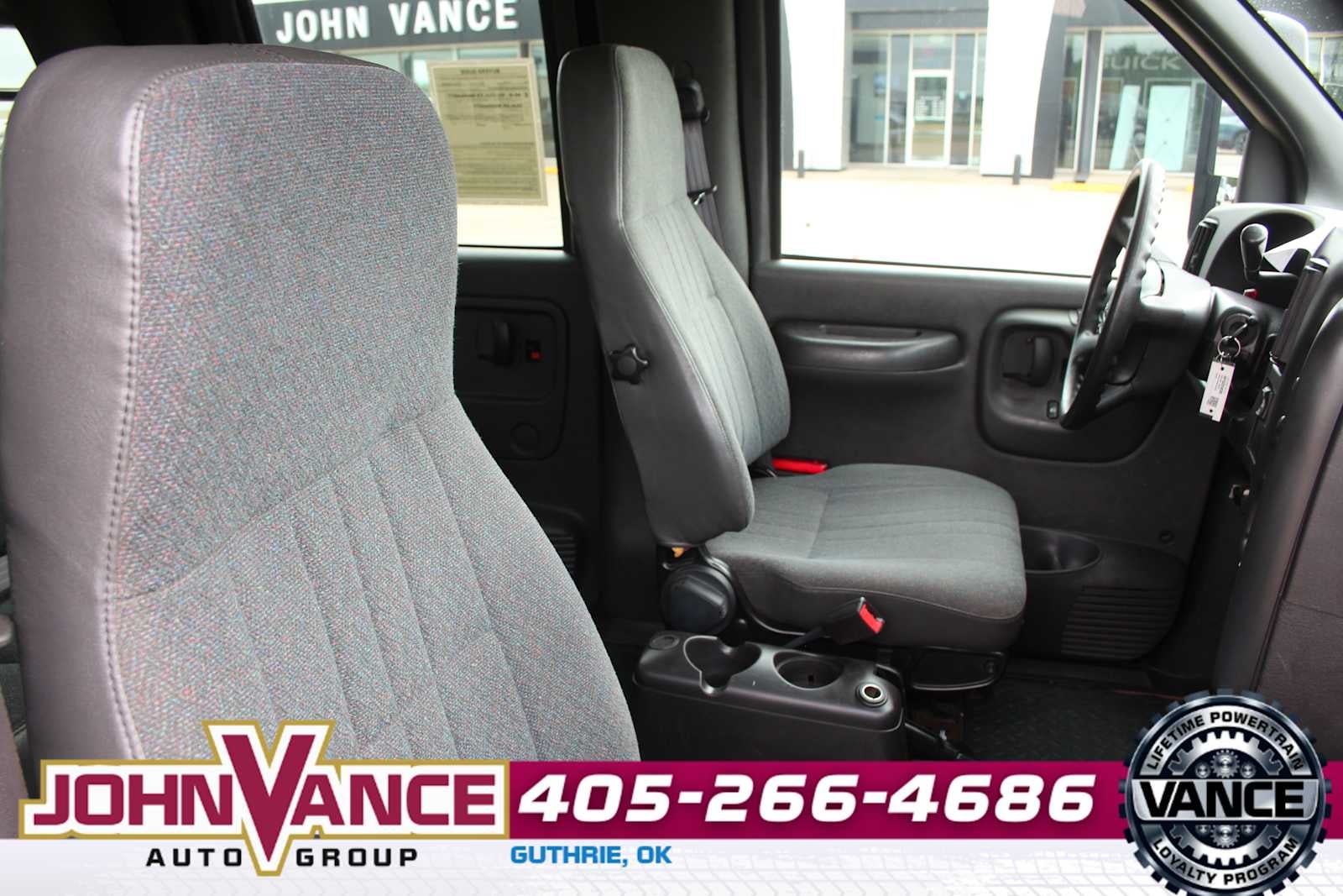 2005 GMC C4500 Crew Cab 2WD