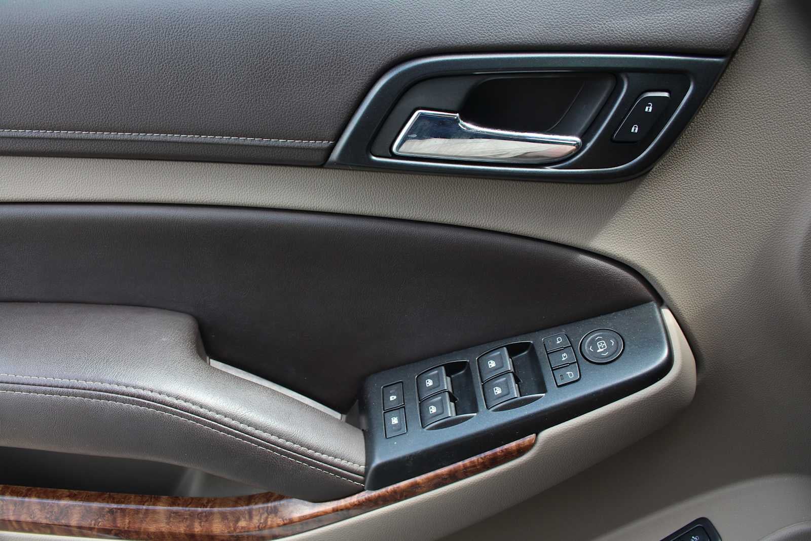 2015 Chevrolet Suburban LTZ