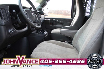 2017 GMC Savana 2500 RWD 2500 135"