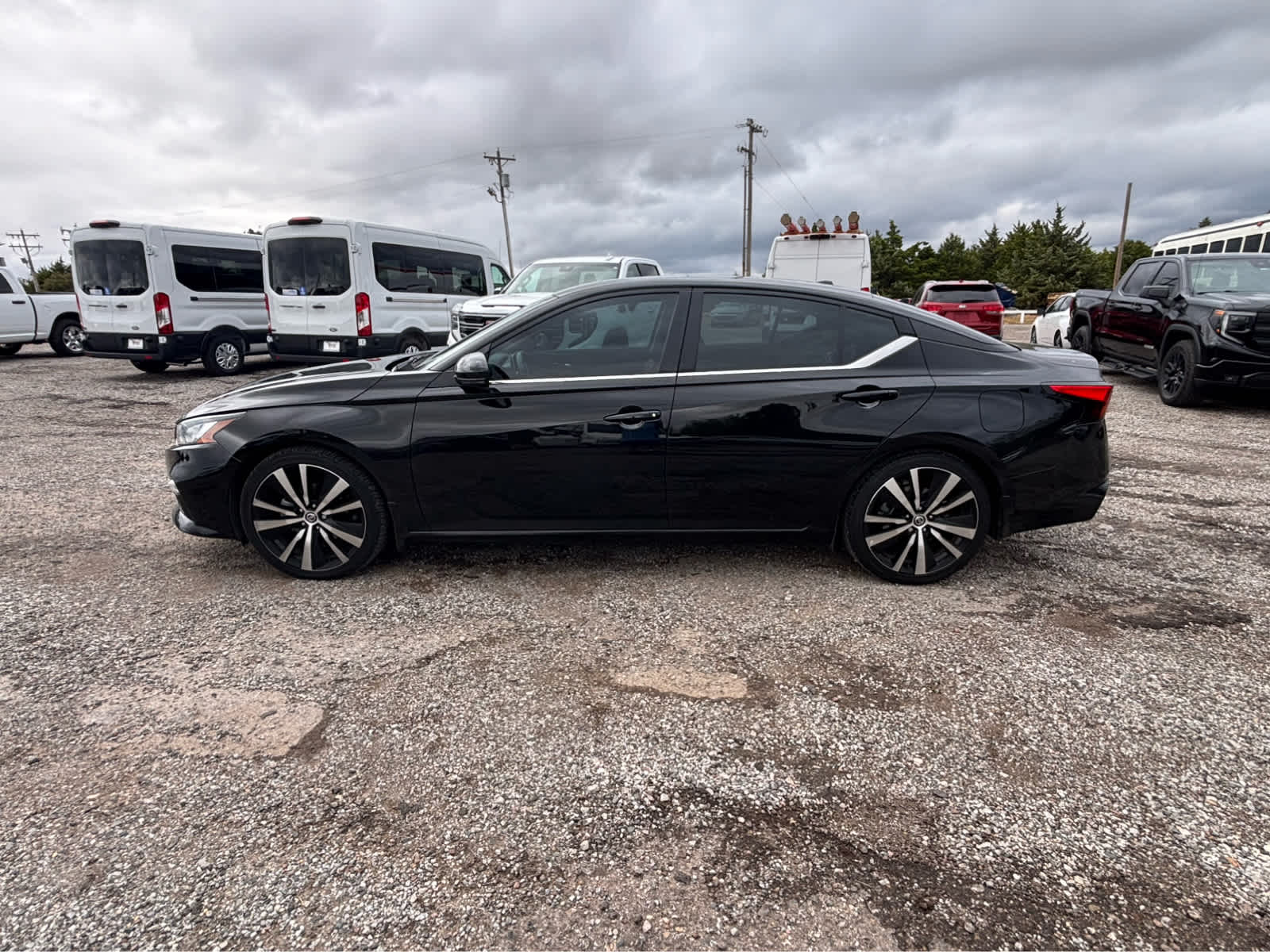 2021 Nissan Altima 2.0 SR