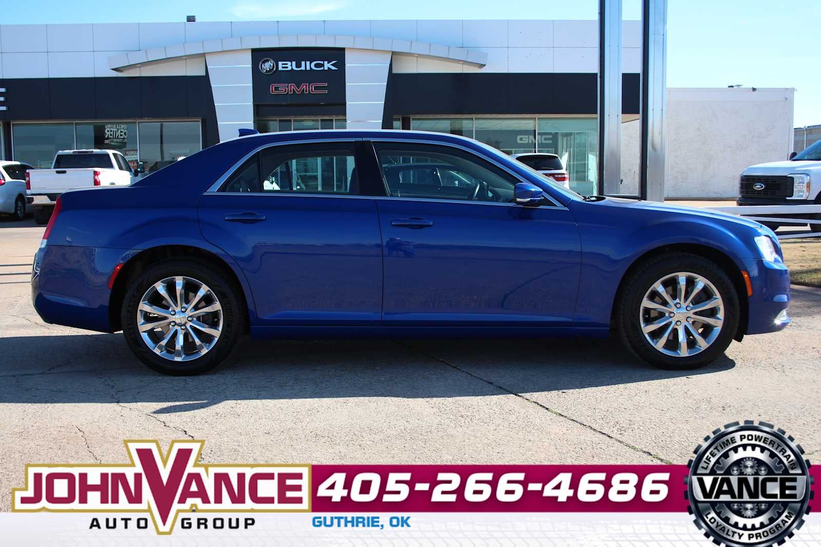 2021 Chrysler 300 Touring L