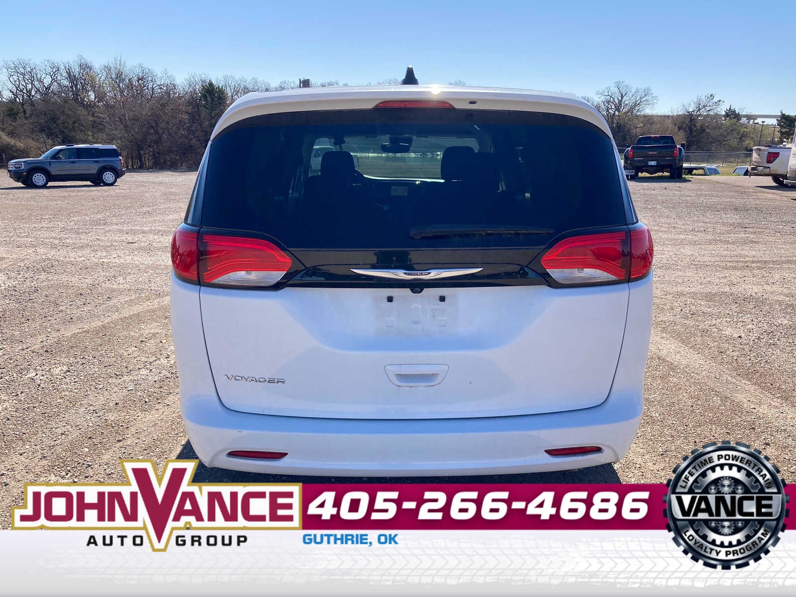 2023 Chrysler Voyager LX