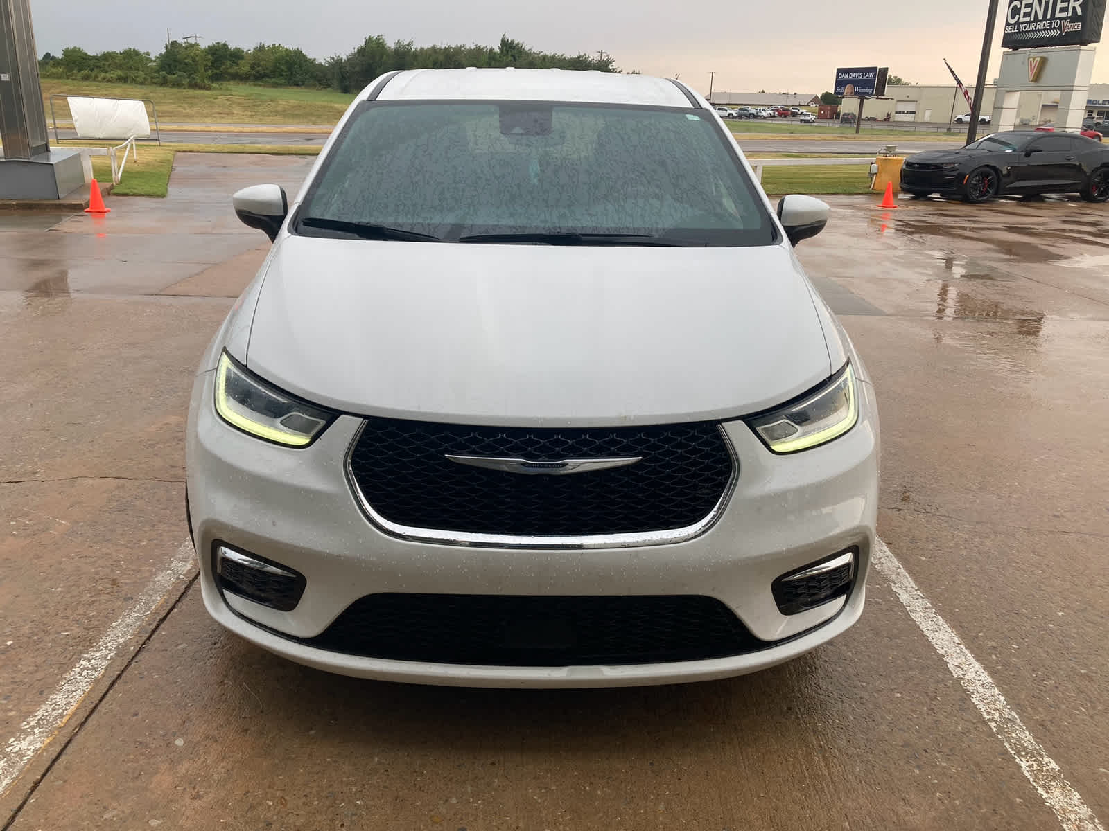 2023 Chrysler Pacifica Touring