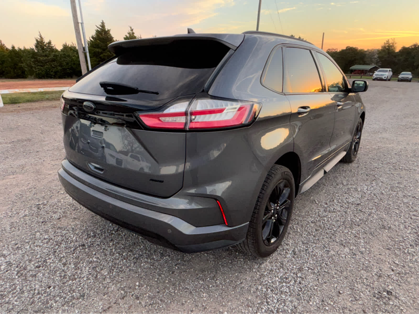 2022 Ford Edge SE