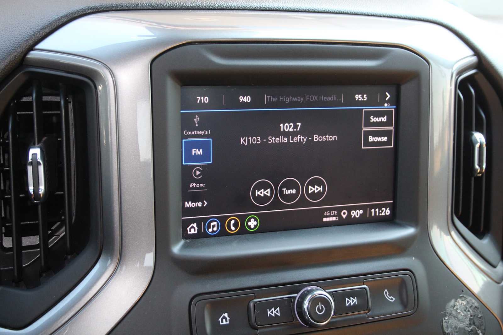 2024 Chevrolet Silverado 2500HD Custom