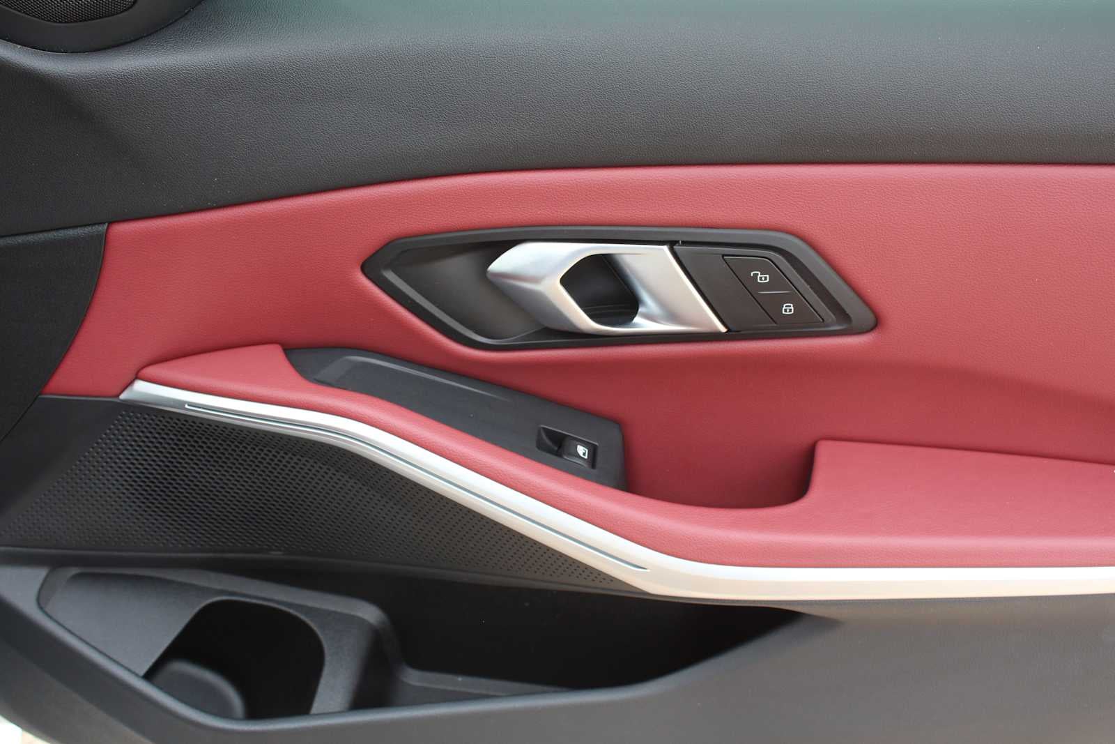 2024 BMW 330i 330i