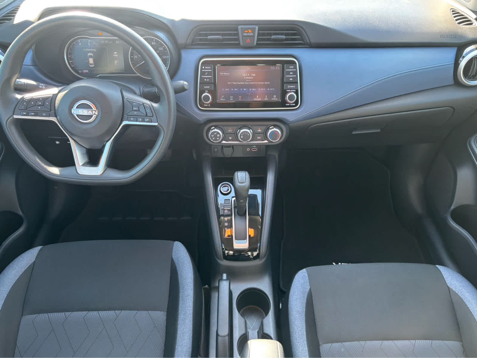 2024 Nissan Versa SV