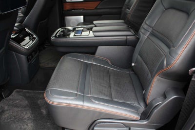 2022 Lincoln Navigator Black Label