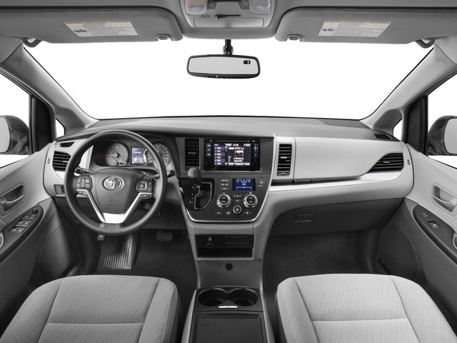 2016 Toyota Sienna LE AAS