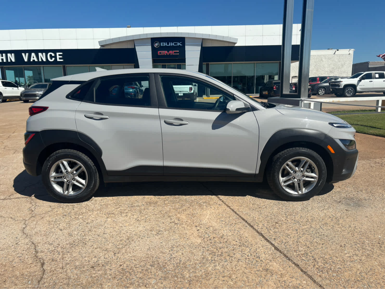 2023 Hyundai Kona SE