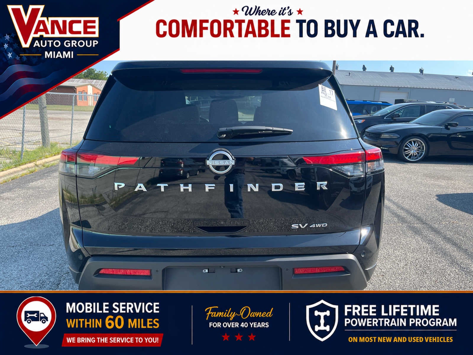 2024 Nissan Pathfinder SV