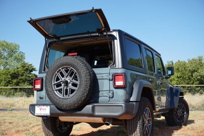 2025 Jeep Wrangler 4-Door Summit 4x4