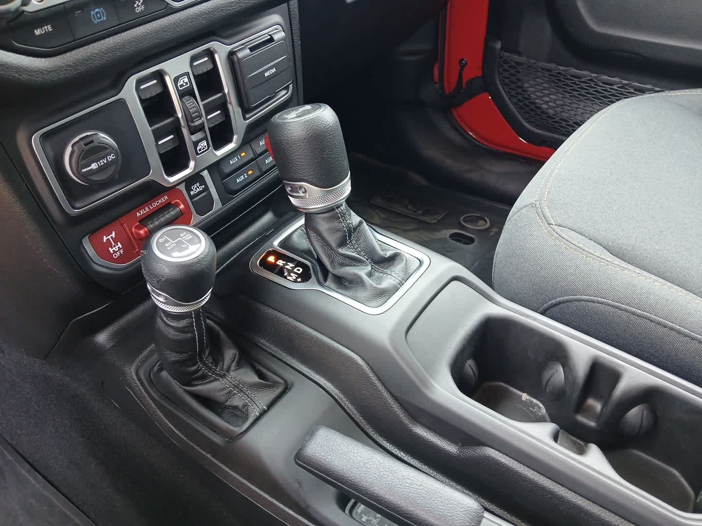 2025 Jeep Wrangler 4xe Willys 4xe
