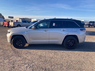 2022 Jeep Grand Cherokee 4xe Summit 4x4