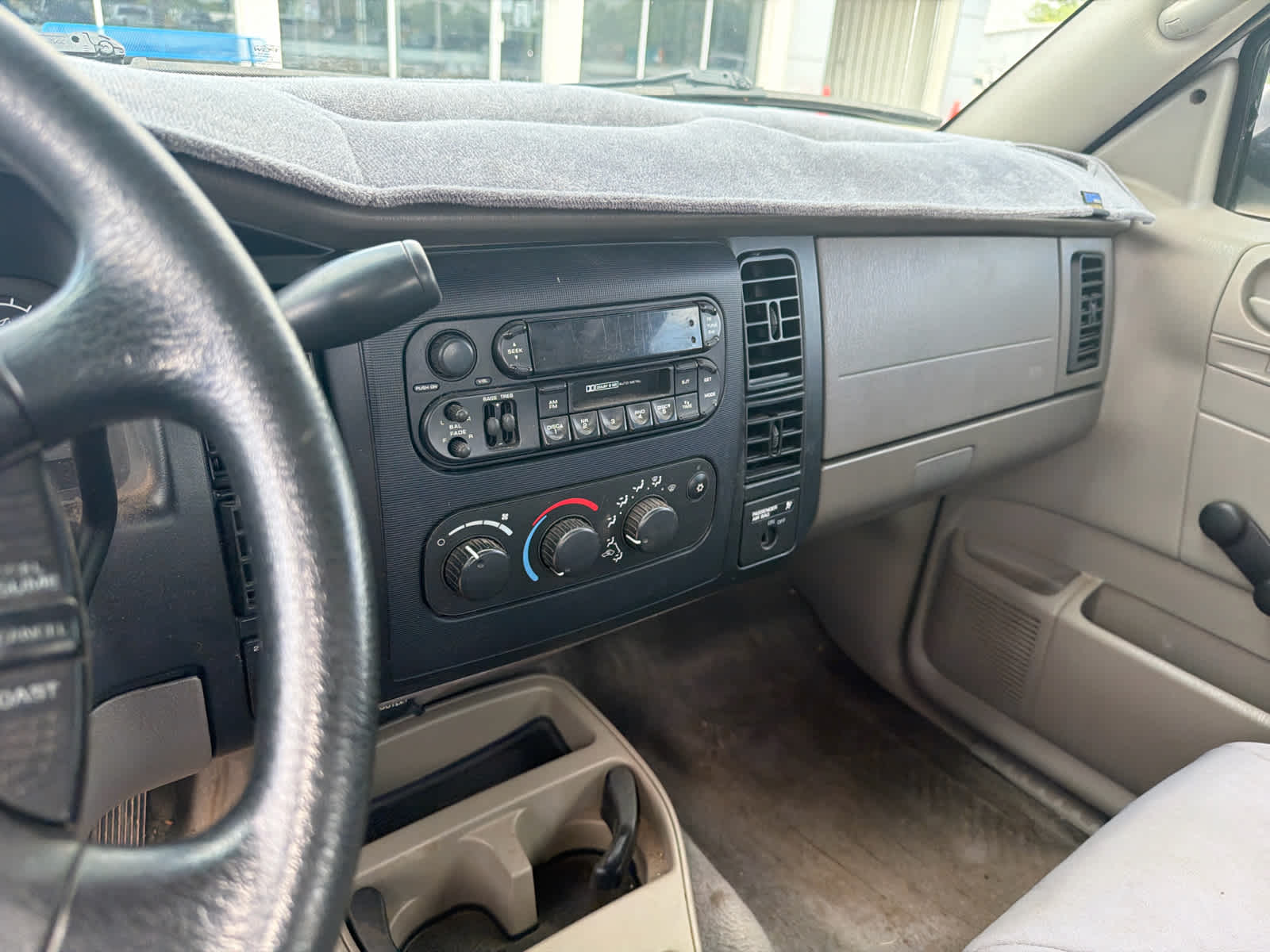 2004 Dodge Dakota Sport