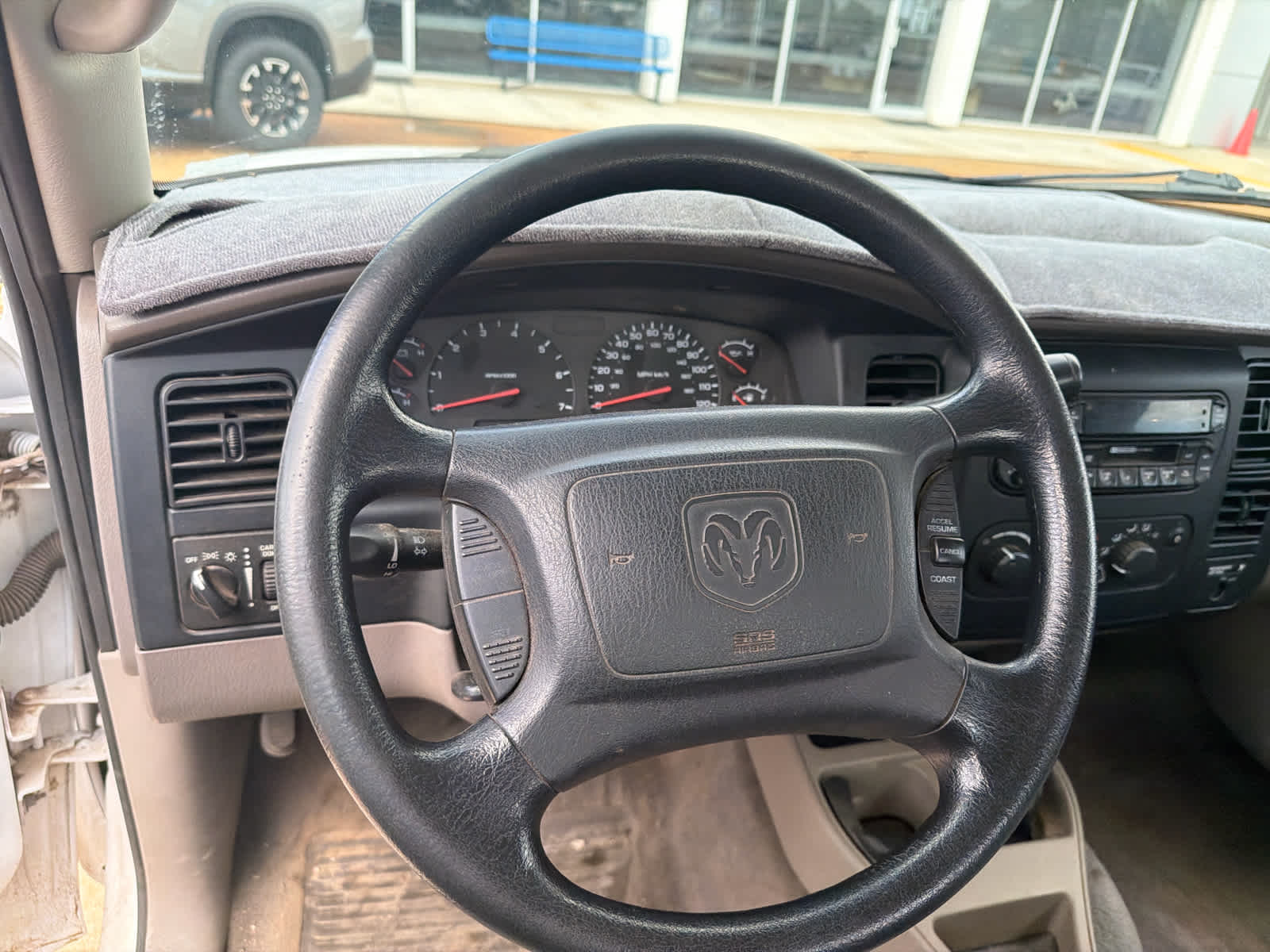 2004 Dodge Dakota Sport