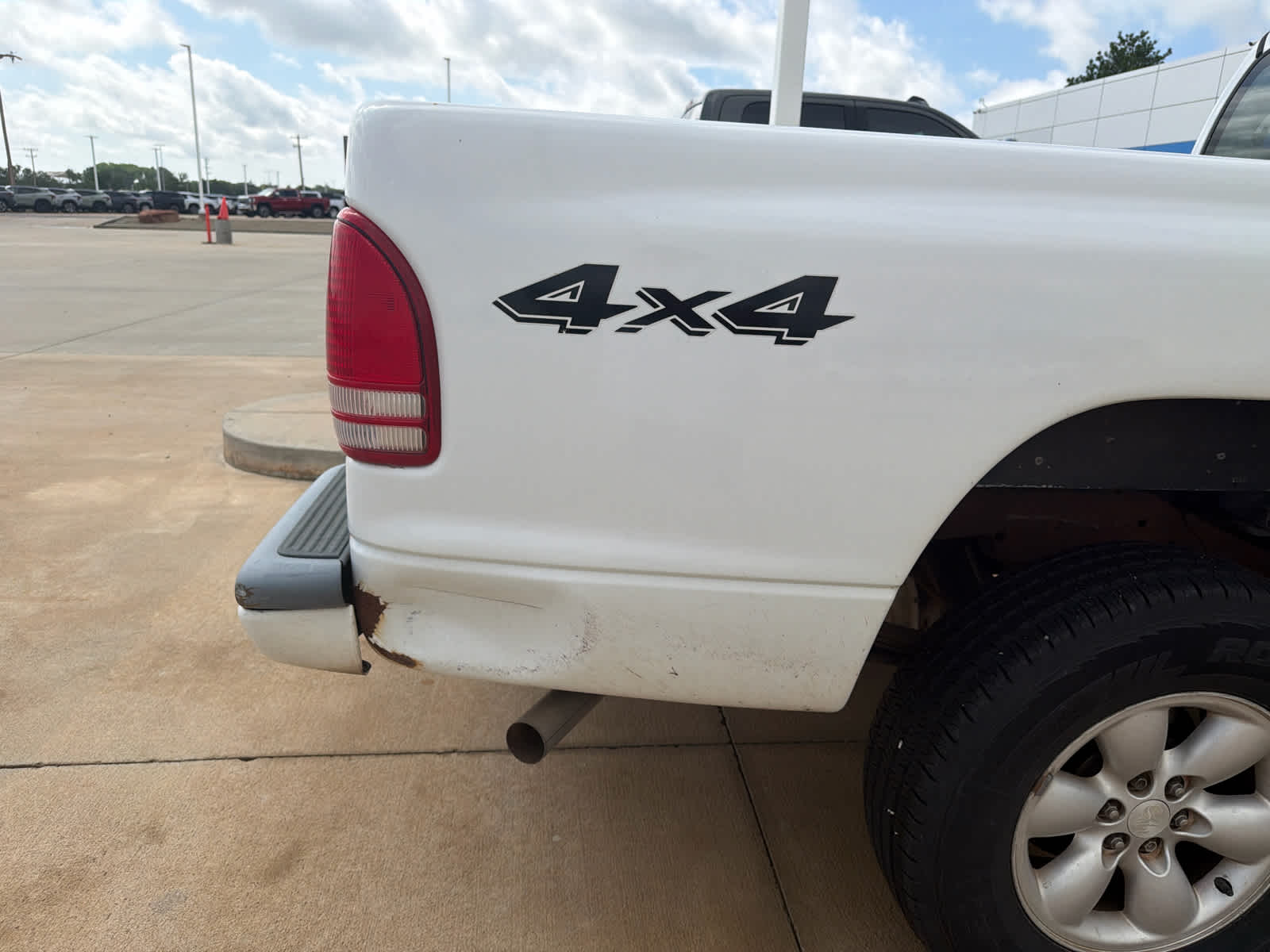 2004 Dodge Dakota Sport