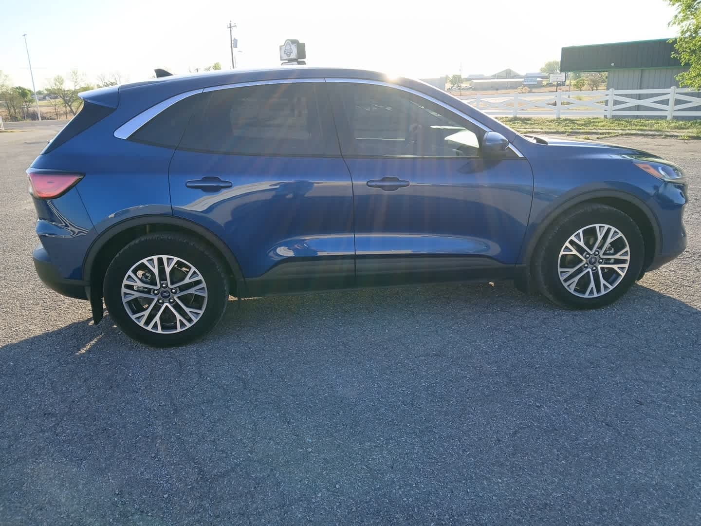 2022 Ford Escape SEL Hybrid