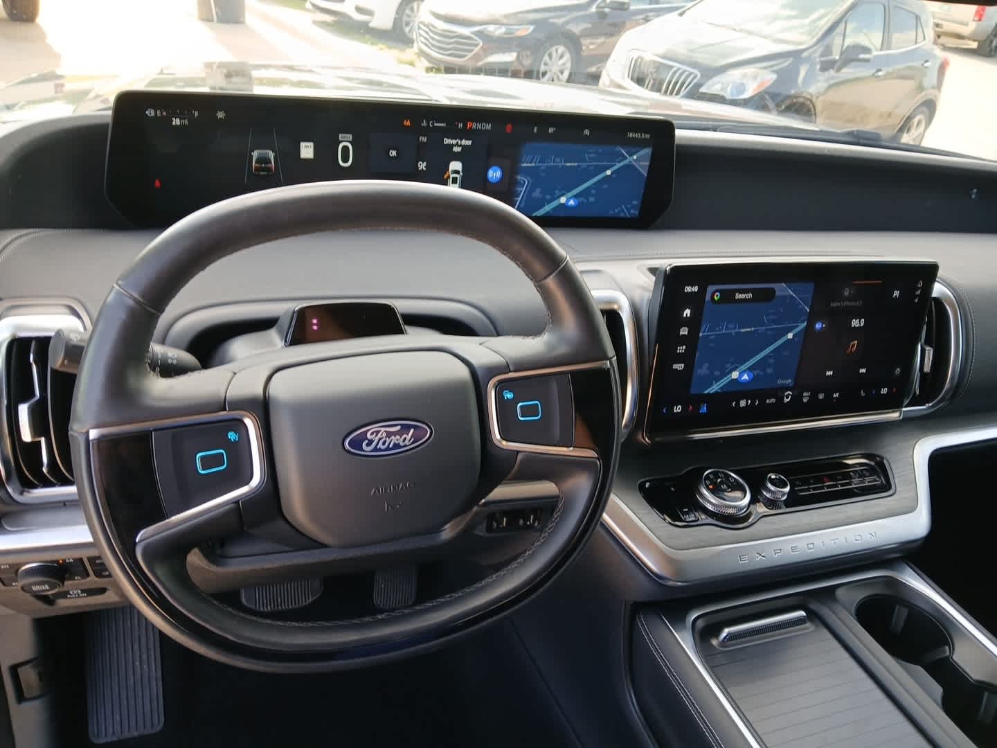 2025 Ford Expedition Platinum