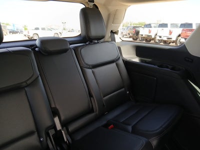 2025 Ford Expedition Platinum