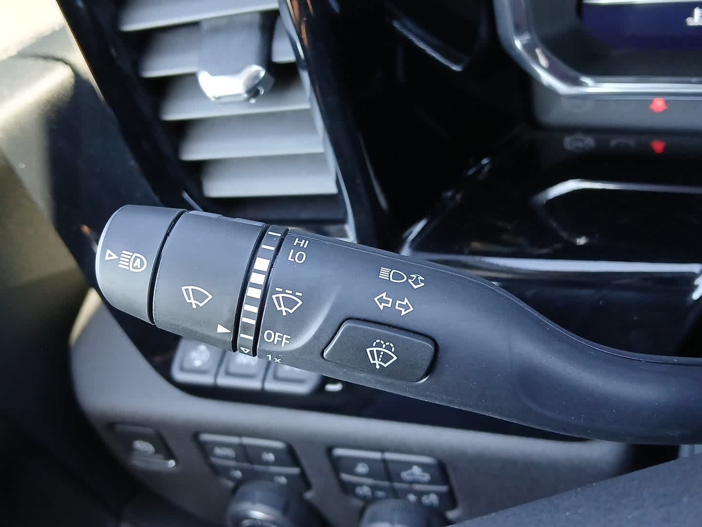 2025 Chevrolet Silverado 3500HD 4WD Crew Cab Long Bed LTZ