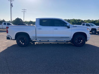 2023 Chevrolet Silverado 1500 4WD Crew Cab Short Bed High Country