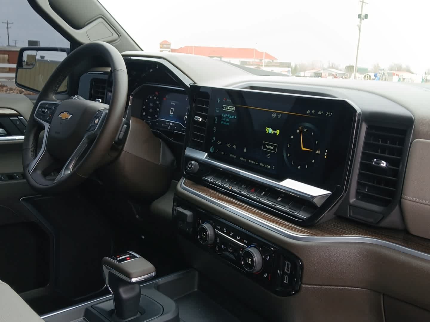 2025 Chevrolet Silverado 1500 4WD Crew Cab Standard Bed LT