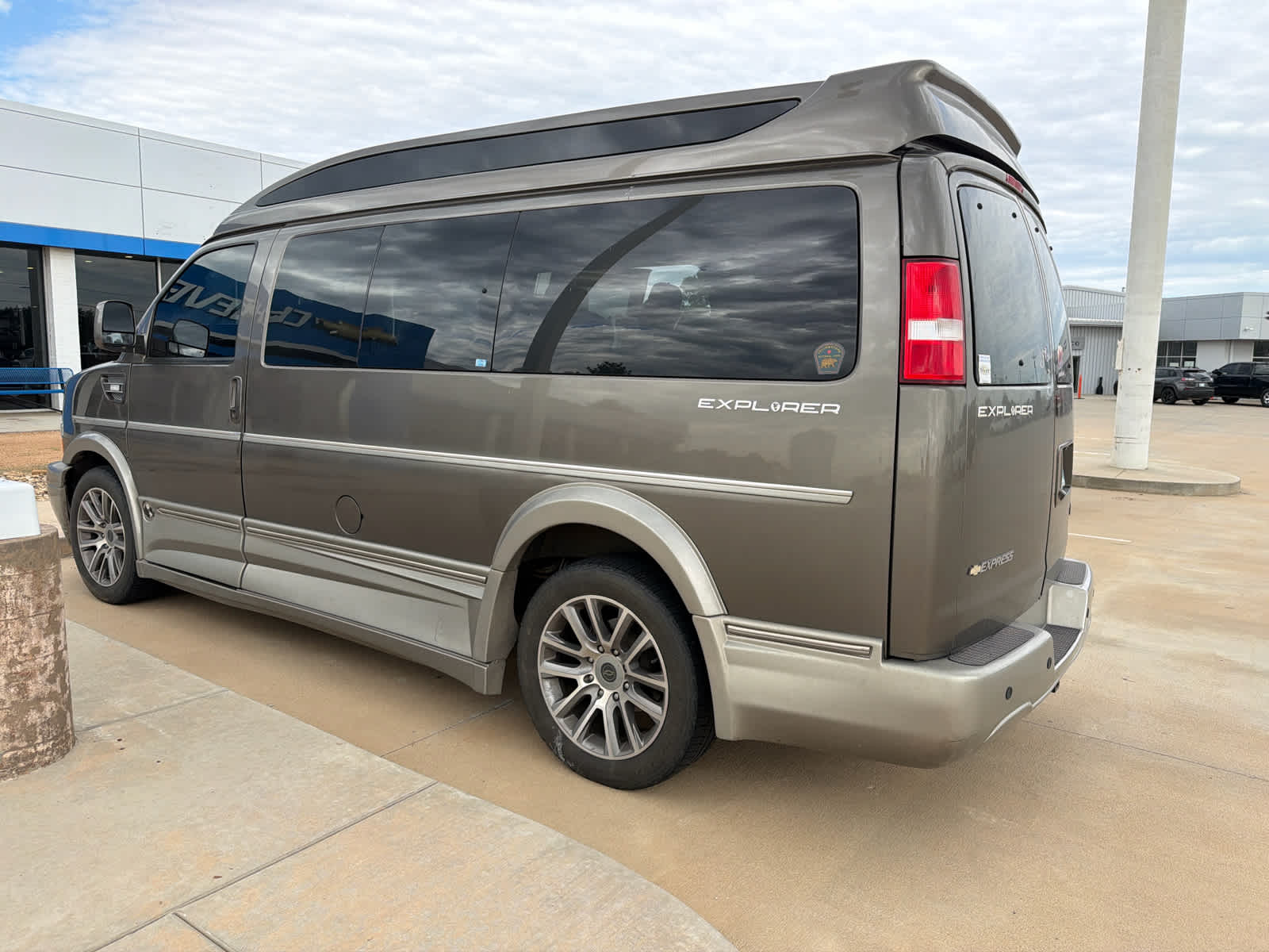 2021 Chevrolet Express Cargo RWD 2500 Regular Wheelbase WT