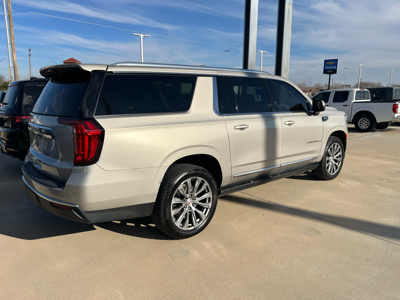 2021 GMC Yukon XL 4WD Denali