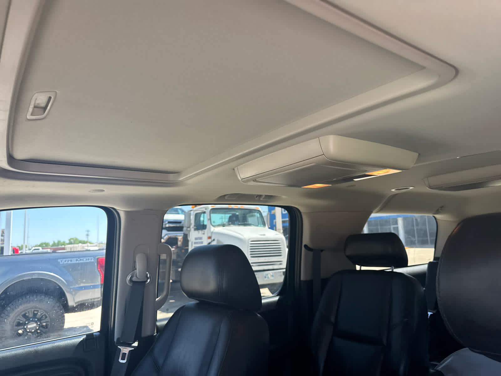 2010 GMC Yukon XL 1500 Denali