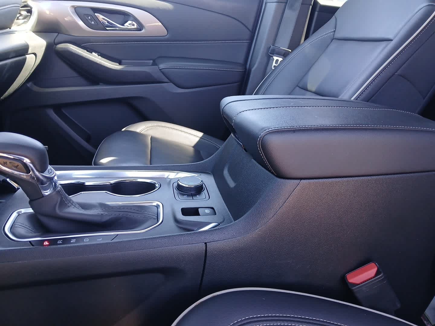 2023 Chevrolet Traverse FWD Premier