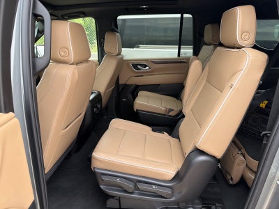 2024 Chevrolet Suburban 4WD Premier