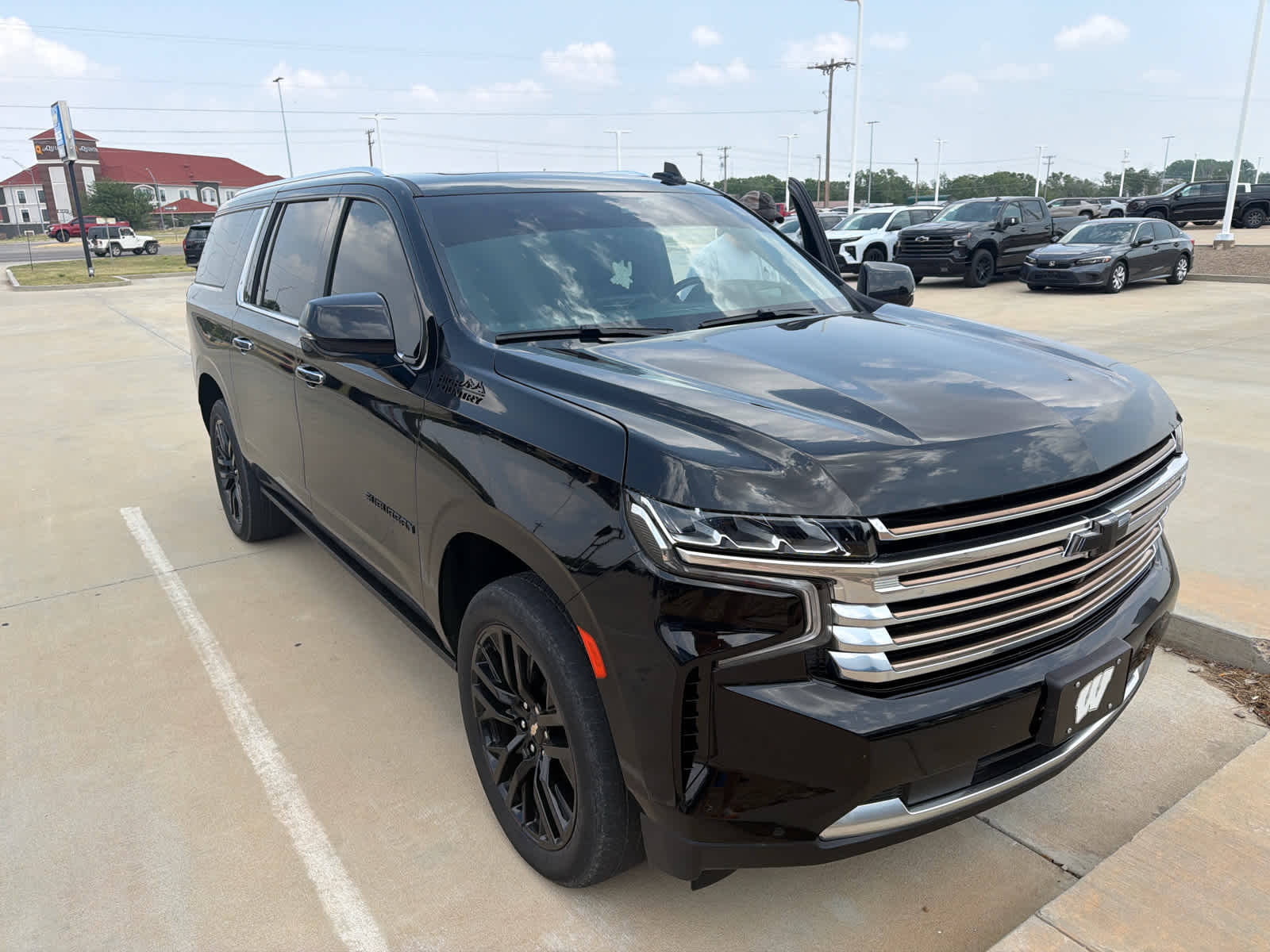 2024 Chevrolet Suburban High Country
