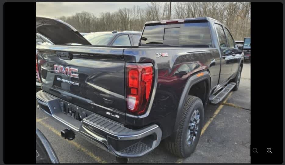 2024 GMC Sierra 2500HD 4WD Crew Cab Standard Bed SLE
