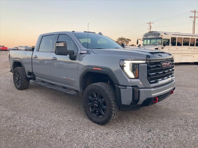 2024 GMC Sierra 2500HD 4WD Crew Cab Standard Bed AT4