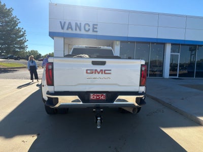 2024 GMC Sierra 3500HD 4WD Crew Cab Long Bed Pro