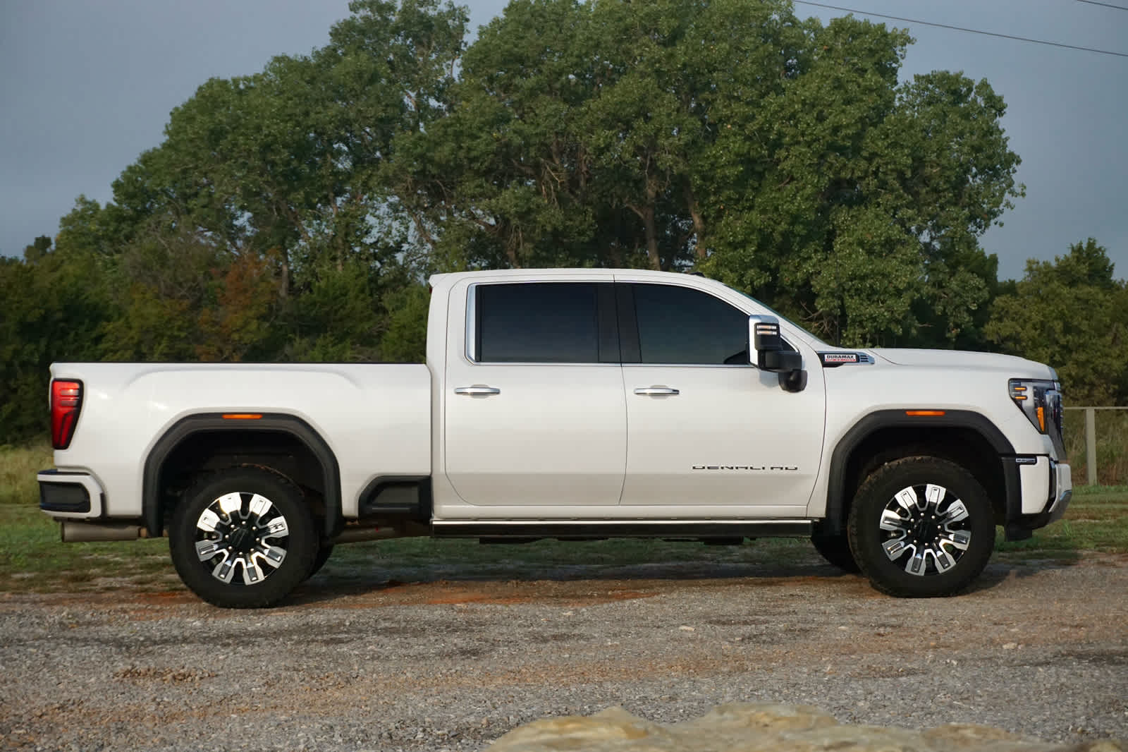2025 GMC Sierra 2500HD 4WD Crew Cab Standard Bed Denali