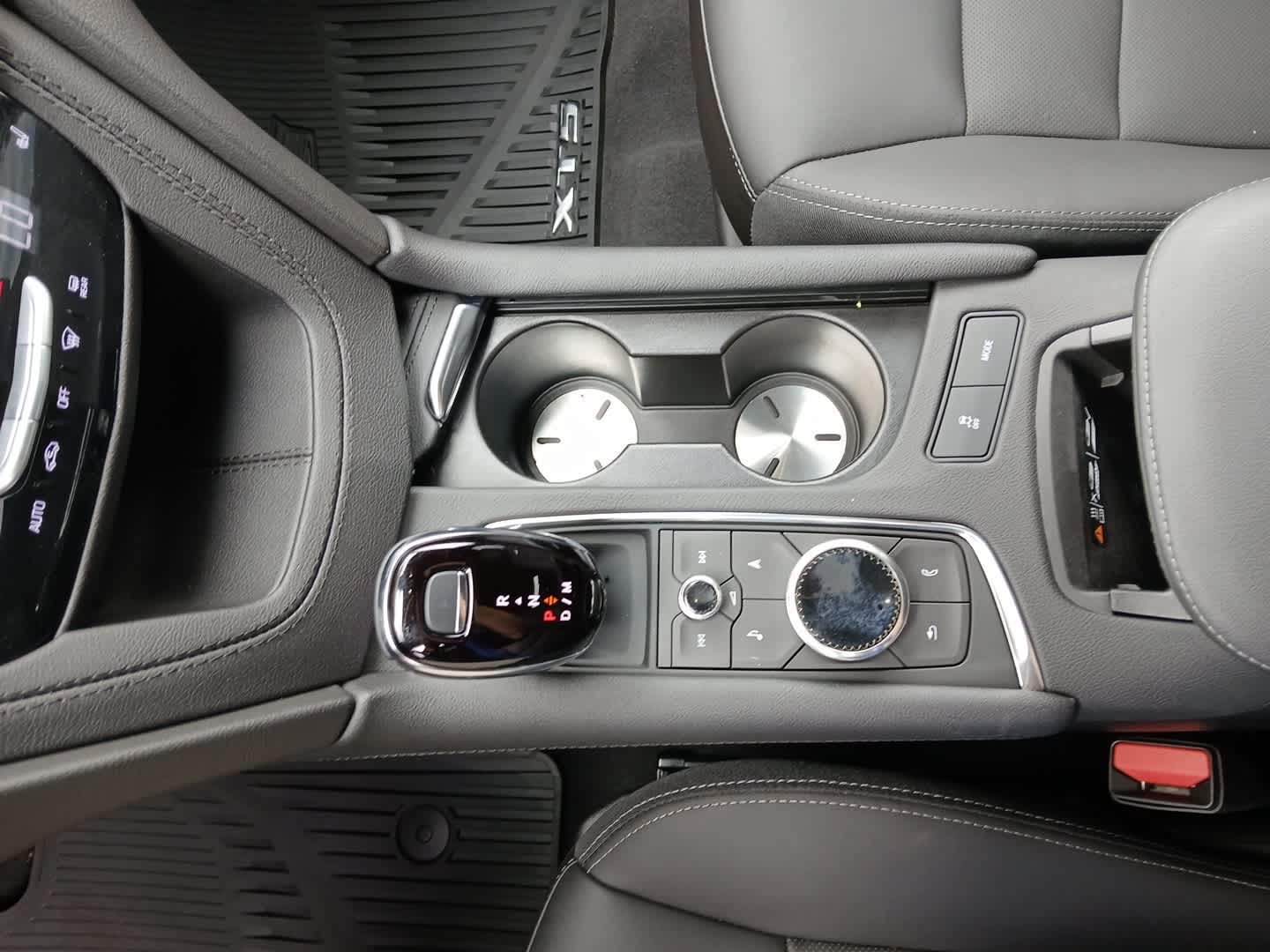 2023 Cadillac XT5 AWD Premium Luxury