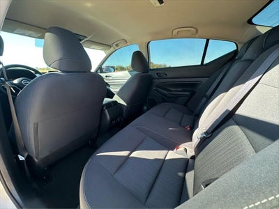 2025 Nissan Altima SV FWD