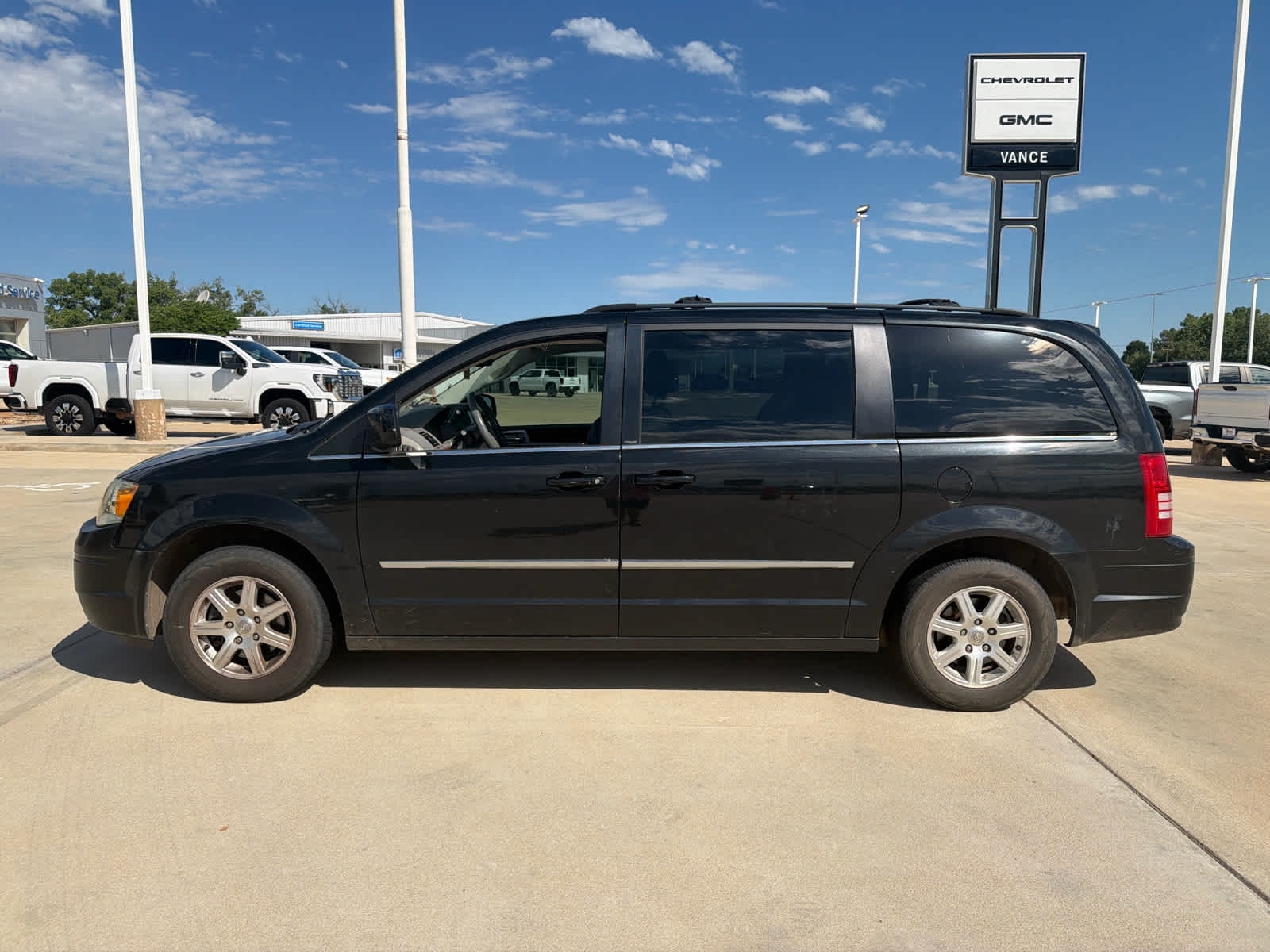 2009 Chrysler Town &amp; Country Touring