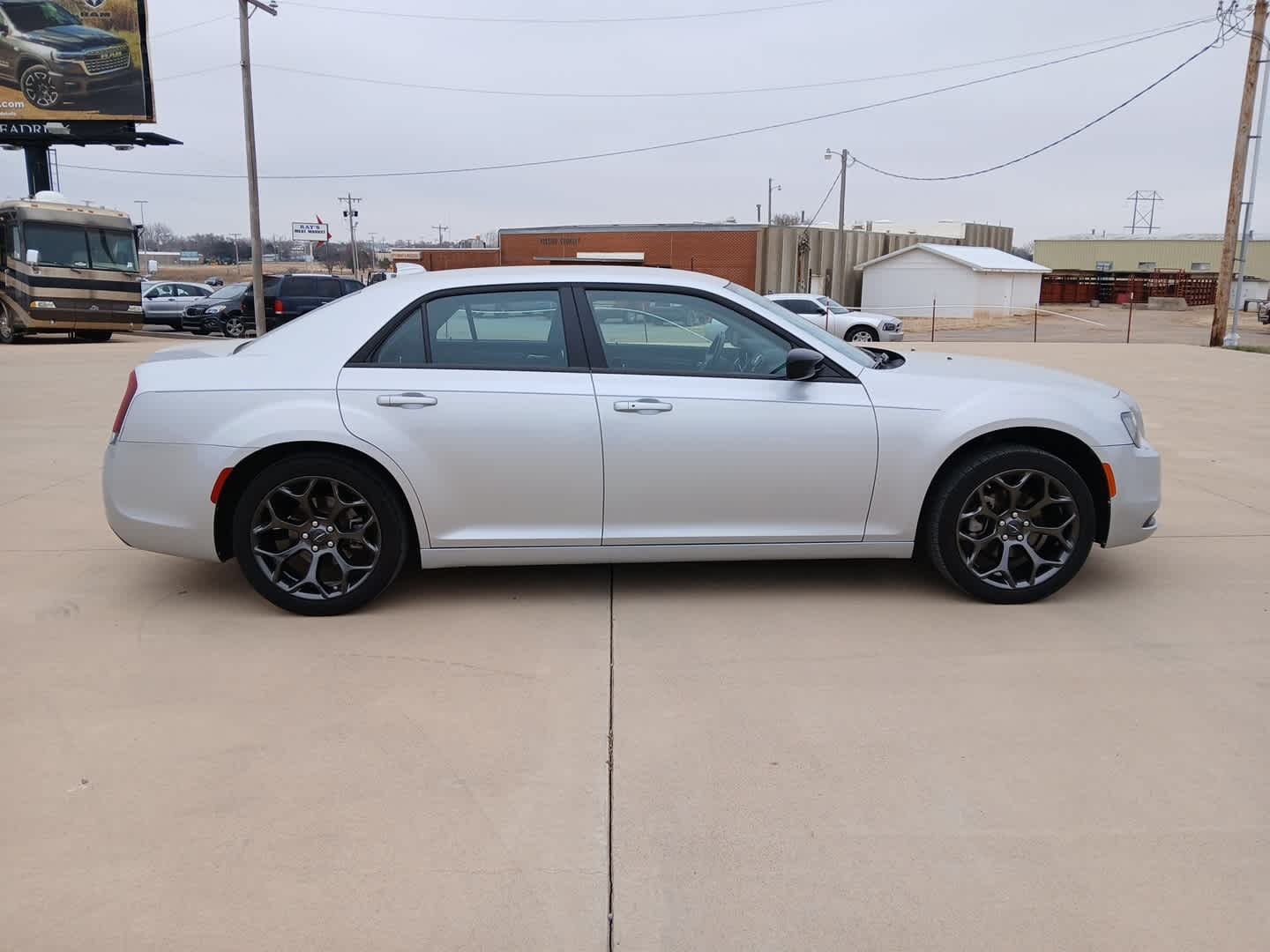 2022 Chrysler 300 Touring