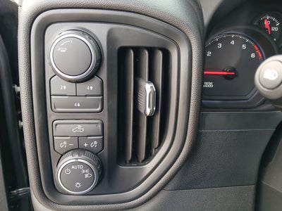 2024 Chevrolet Silverado 2500HD 4WD Crew Cab Standard Bed Custom
